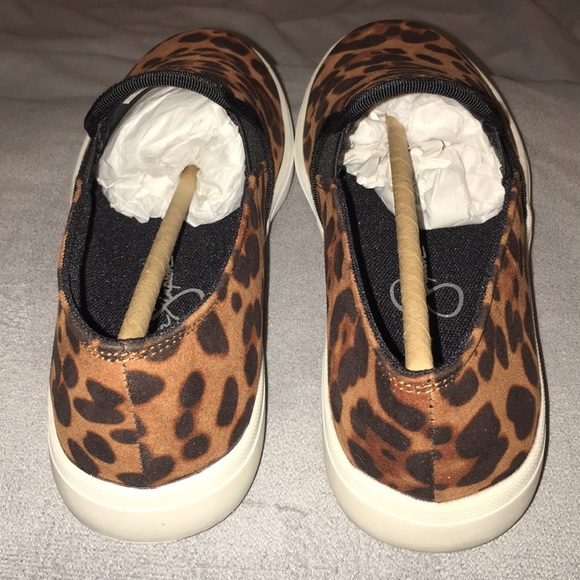NIB Jessica Simpson Dinellia Slip On Sneaker - Picture 5 of 7